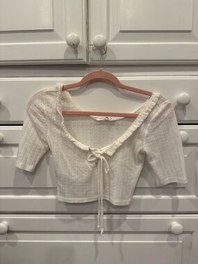 BCBGeneration Women's Cream Tie-Front Cropped Knit Top